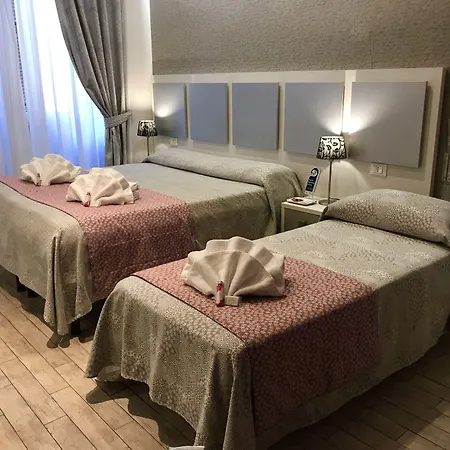 Five Rooms Rome Guesthouse