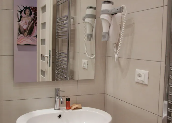 Five 4* Roma
